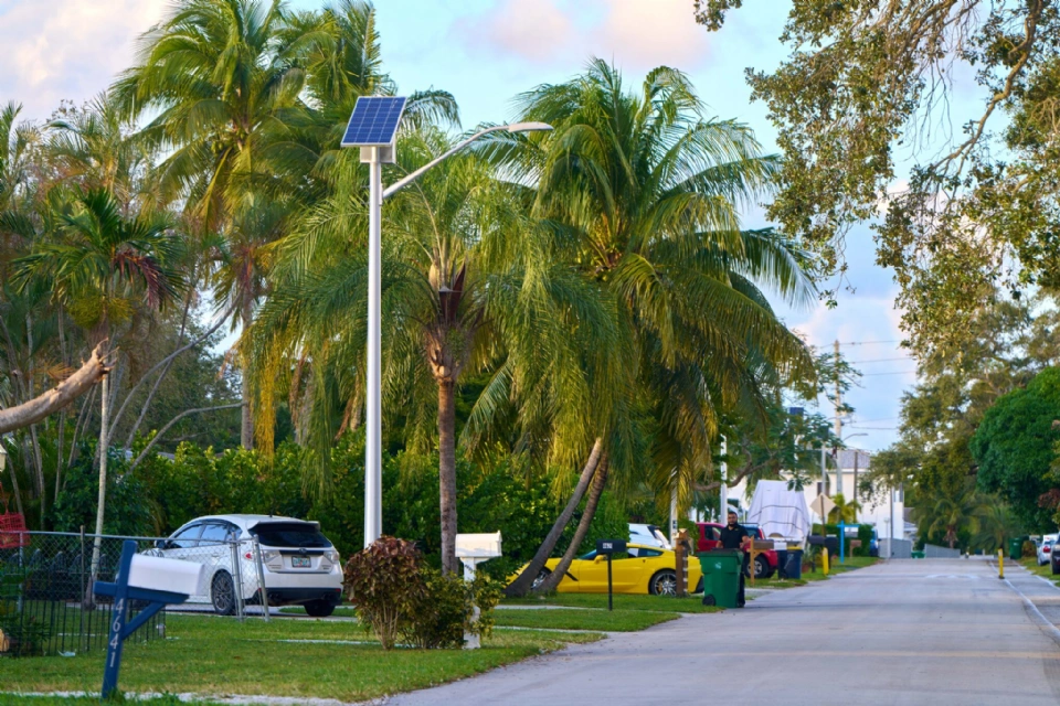 The do’s and don’ts of solar street lighting